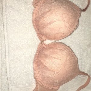 VS peach colored bra